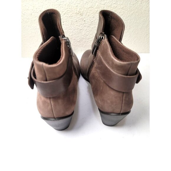 Ecco Brown Leather Ankle Heel Boots Strap & Side Zipper Closure Size 39 - Picture 5 of 13